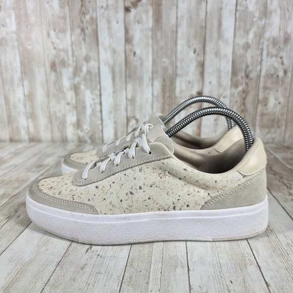 Kizik‎ Women's Beige Speckled Casual Lace Up Sneakers Shoes M6 W7.5 - Picture 2 of 8